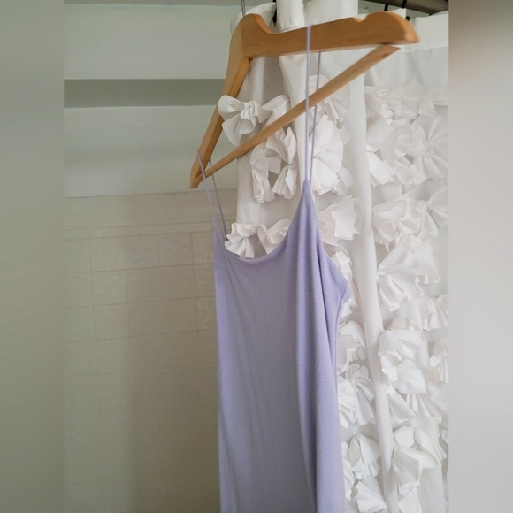 the tiny dress - Picture 3 of 4